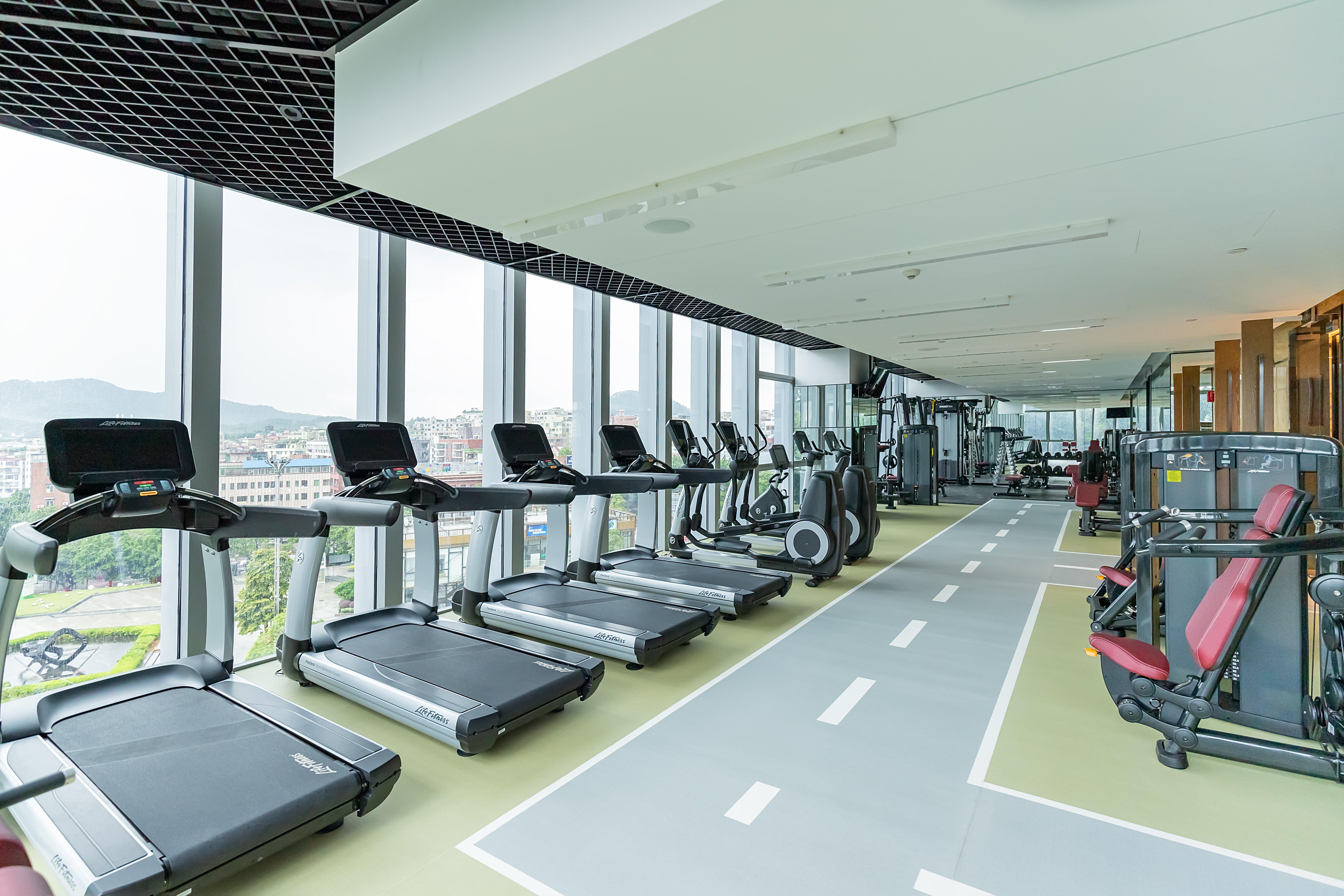 Holiday Inn Guangzhou South Lake Hotel - Ideal For Business & Leisure Exterior photo