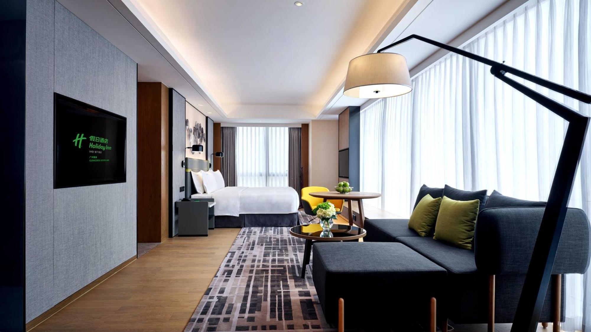 Holiday Inn Guangzhou South Lake Hotel - Ideal For Business & Leisure Exterior photo