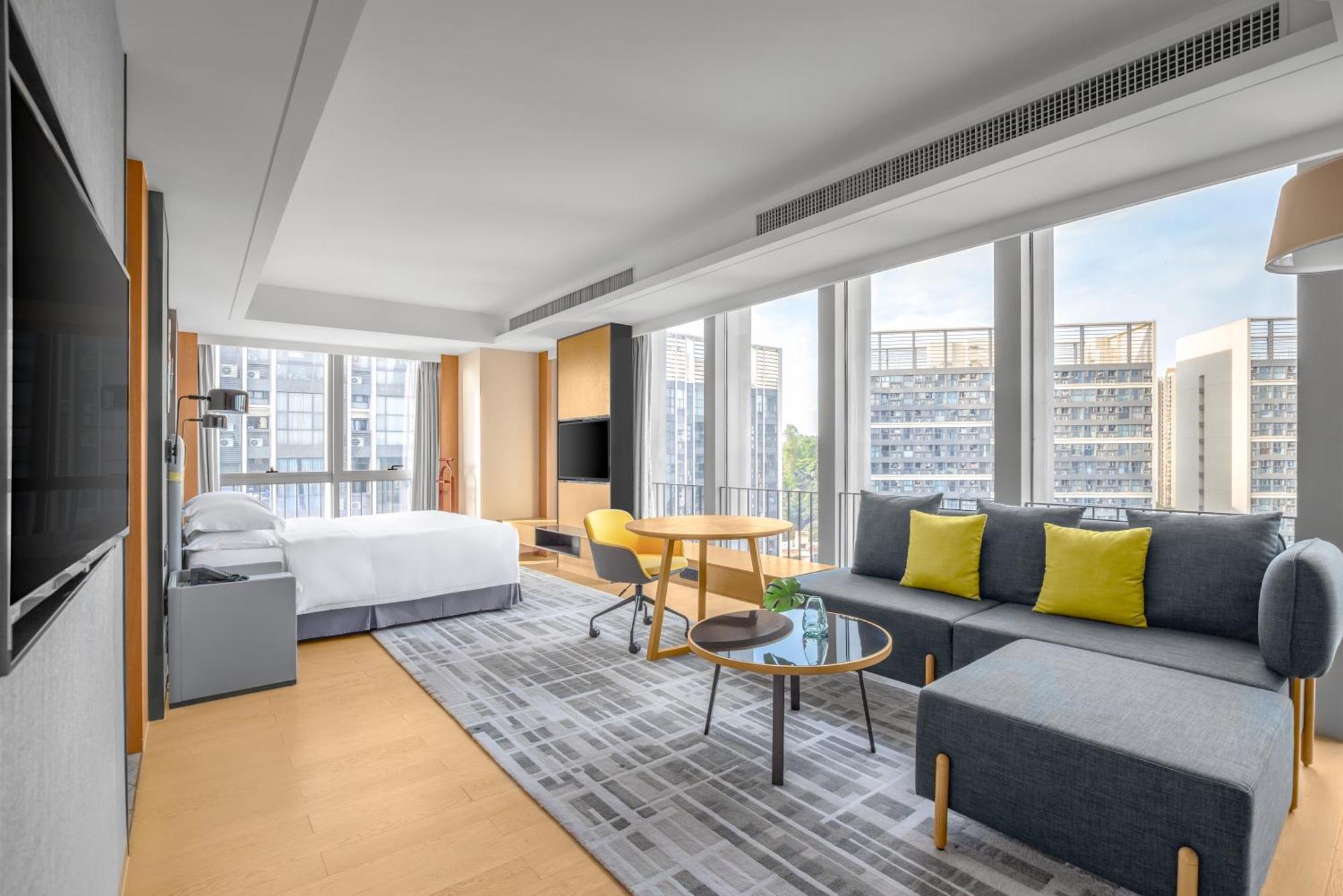 Holiday Inn Guangzhou South Lake Hotel - Ideal For Business & Leisure Exterior photo
